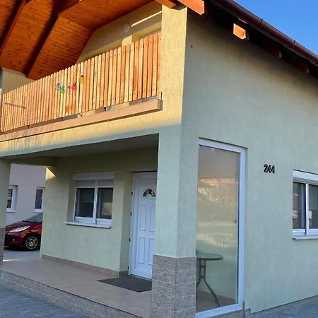 Holiday home Lena Vendeghaz Balatonfenyves